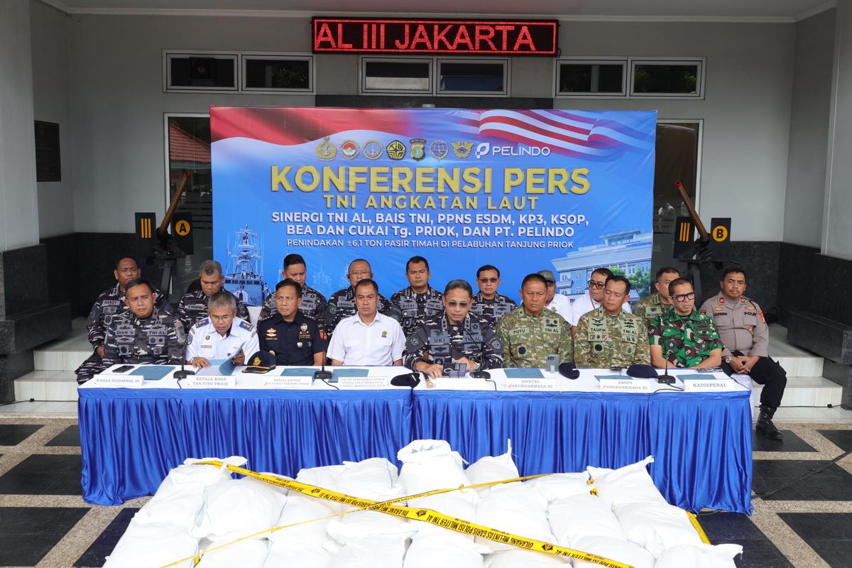 TNI AL dan Tim Gabungan Gagalkan Penyelundupan 6,1 Ton Pasir Timah Ilegal di Tanjung Priok