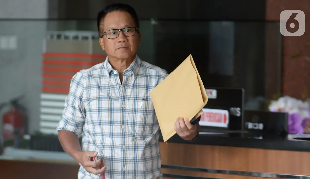 Direktur Utama PT Mabua Harley Davidson, Djonnie Rahmat memenuhi panggilan penyidik KPK di Jakarta, Selasa (4/2/2020). Djonnie diperiksa sebagai saksi dalam kasus dugaan suap pengadaan pesawat dan mesin pesawat dari Airbus S.A.S dan Rolls-Royce P.L.C pada PT Garuda Indonesia. (merdeka.com/Dwi Narwok