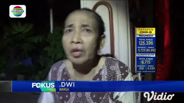 Kobaran api Minggu dini hari membakar rumah Sri Sulastri, warga Desa Jururejo, Kecamatan Kota Ngawi, Jawa Timur. Api dengan cepat meluluhlantakkan rumah yang dihuni janda berumur 60 tahun dengan seorang anak.