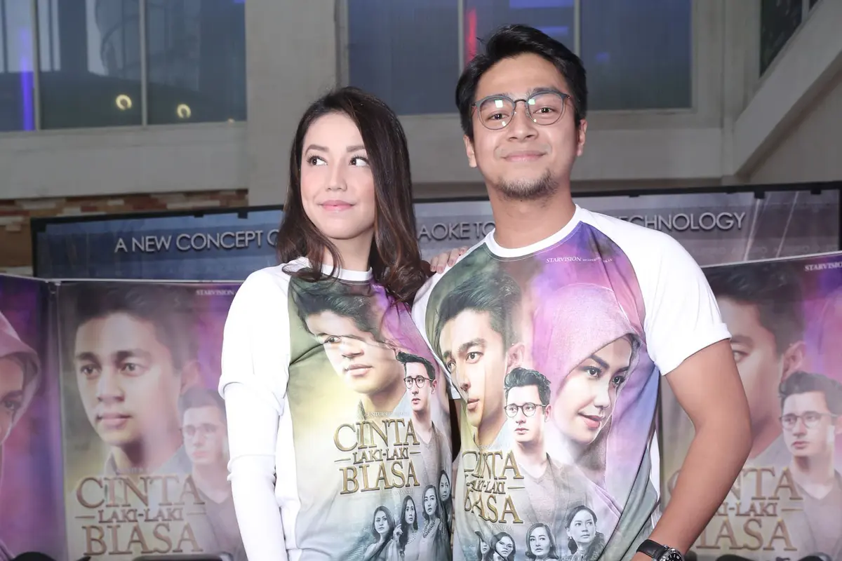 Velove Vexia dan Deva Mahenra