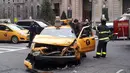 Kecelakaan fatal terjadi di kawasan Upper East Side, Manhattan, New York, Selasa (16/12/2014). (Alfrits J. Monintja) 