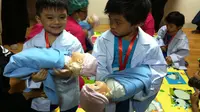 Dokter Kecil Belajar Jadi Dokter Sungguhan