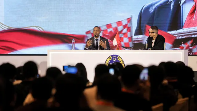 Perkenalan Patrick Kluivert sebagai Pelatih Timnas Indonesia