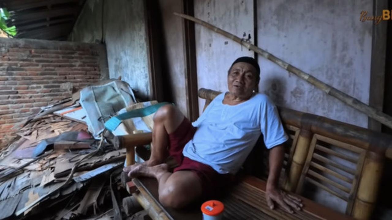 Miris Pria Paruh Baya Eks Sopir President Taxi Tinggal di Rumah Mewah Terbengkalai, di Dalamnya Banyak Pohon Pisang