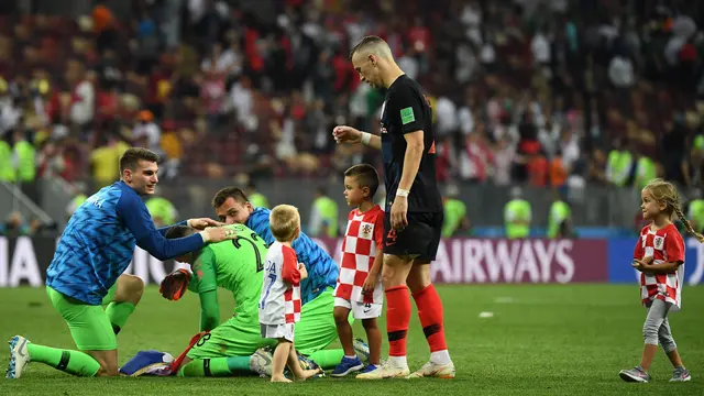 Lolos ke Final Piala Dunia, Anak-Anak Pemain Kroasia Turun ke Lapangan