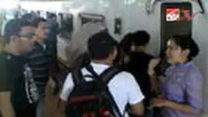 Calon penumpang memadati sejumlah stasiun. Di Stasiun Pasar Turi, Surabaya, Jatim, terjadi antrean panjang. Di Stasiun Tugu PT KA memberangkatkan 11 ribu penumpang. 