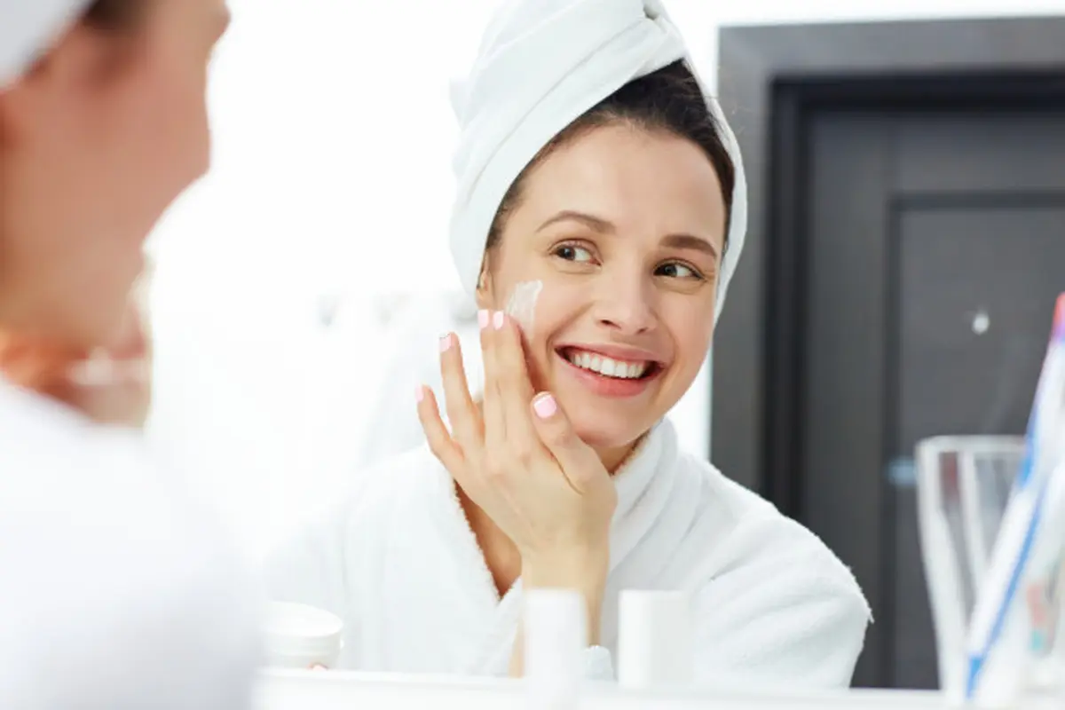 Manfaat penggunaan moisturizer pada kulit wajah