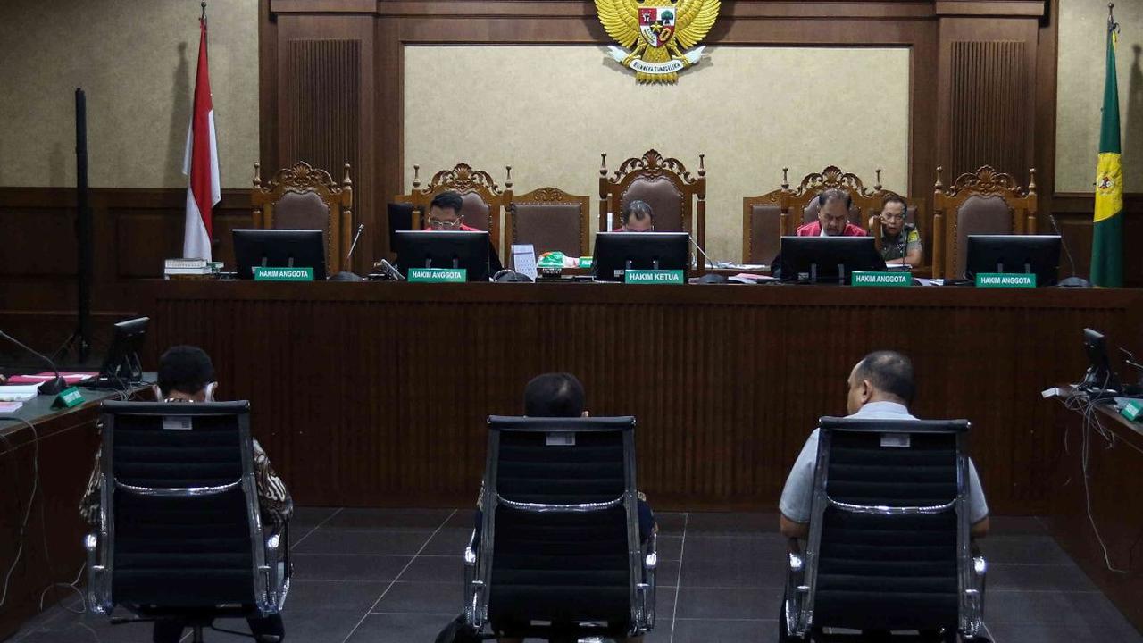 Saat dikonfirmasi terkait legalitas, Hani menuturkan hal tersebut bukan masalah.<br>