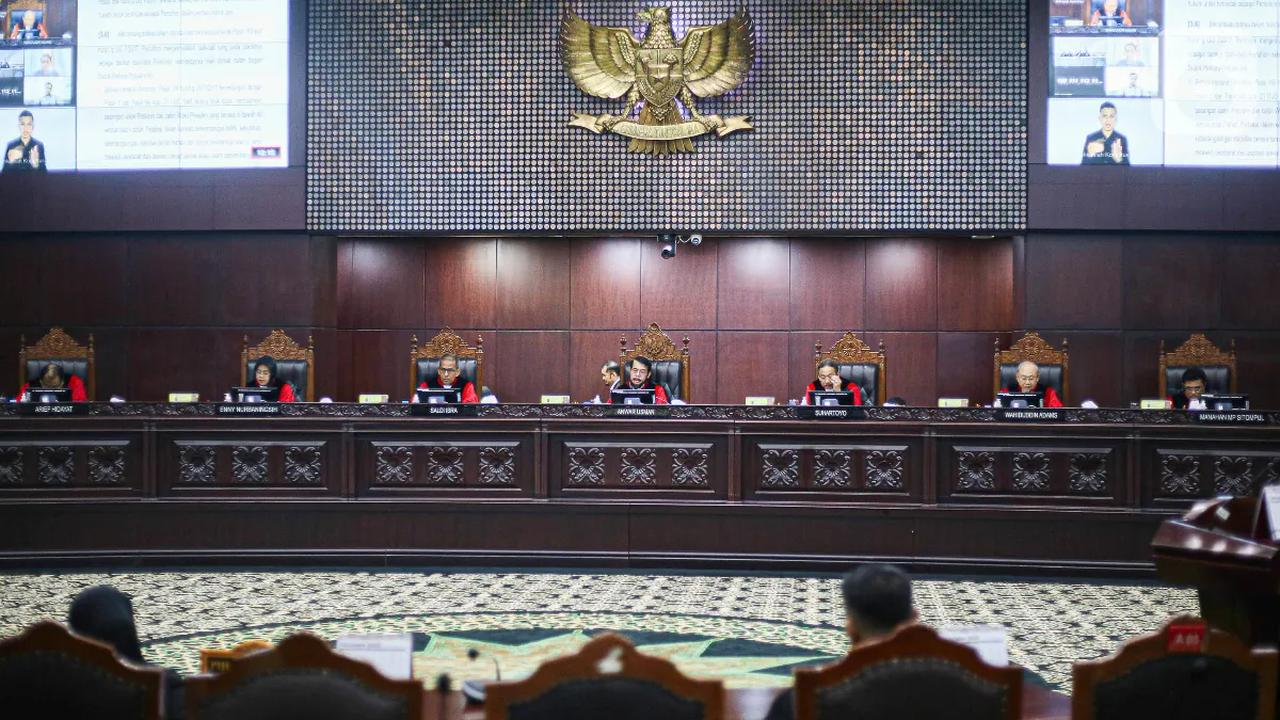 Meski demikian, Suhartoyo bakal menyampaikan permintaan tersebut saat Rapat Permusyawaratan Hakim (RPH).<br>