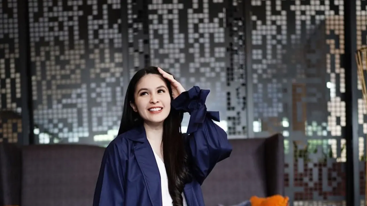 Sandra Dewi