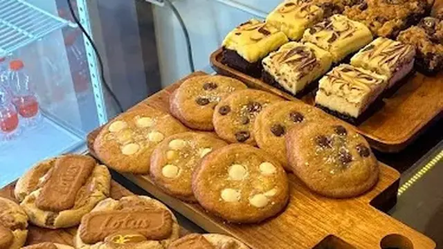 Bake and Brookie Bakeshop (Google Maps)