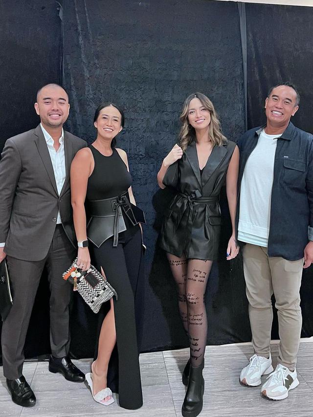 Nia Ramadhani nonton konser MLTR di Jakarta (Foto: Instagram @ramadhaniabakrie)