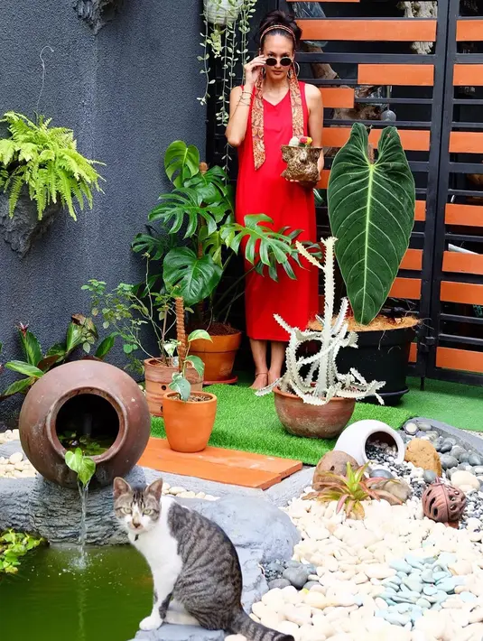 (Instagram/nadinelist)