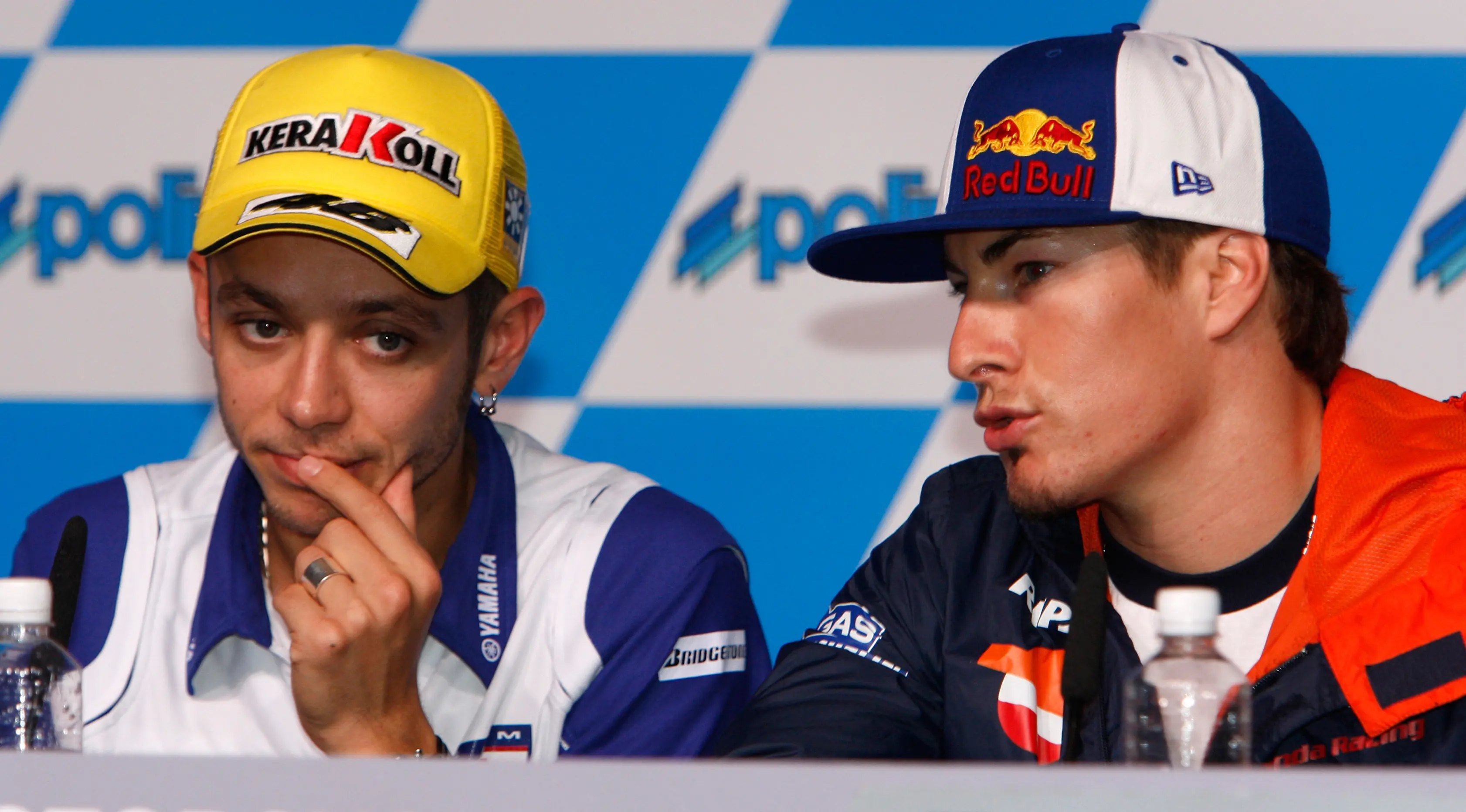 Nicky Hayden dikenal sebagai pembalap terbaik Amerika. Pembalap dengan julukan The Kentucky Kid itu merupakan juara dunia MotoGP tahun 2006 , sekaligus jadi rival berat dalam sirkuit dan sahabat bagi Valentino Rossi. (AP Photo/Vincent Thian)