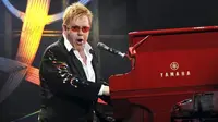 Kena Bakteri Saat Konser, Elton John Sempat Kritis