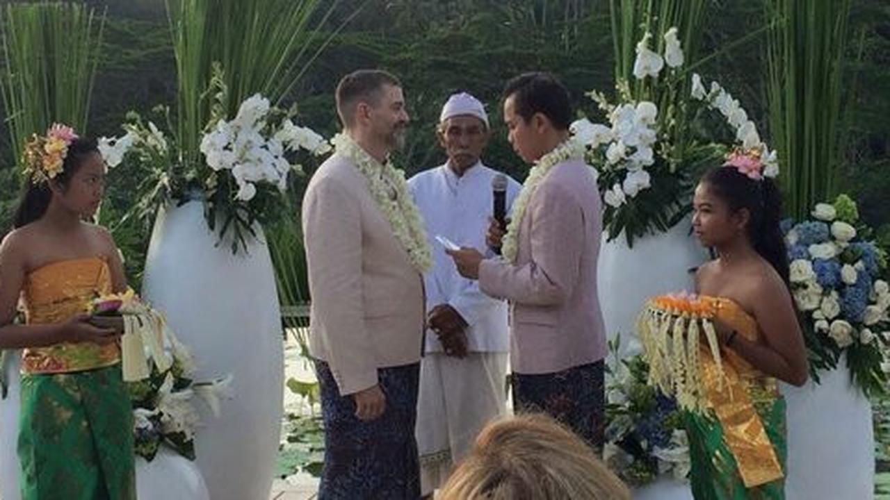 Gubernur Pastika kaget beredar foto gay diduga menikah di Bali