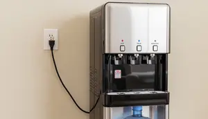 Apakah Dispenser Boros Listrik? Ini Fakta Konsumsi Daya dan Cara Menghematnya