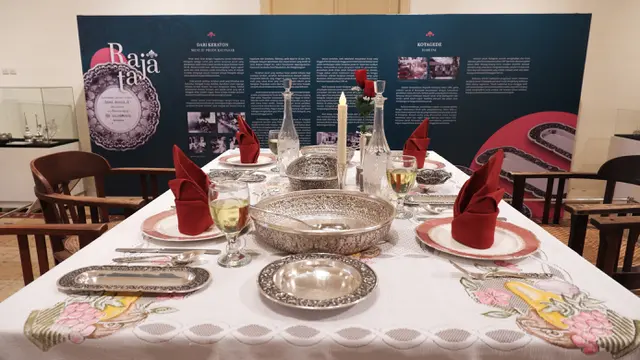 Pameran Koleksi Perak Rajata