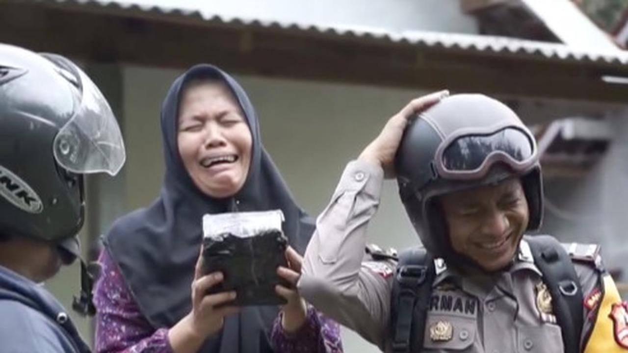 pak bhabin parfum cewek