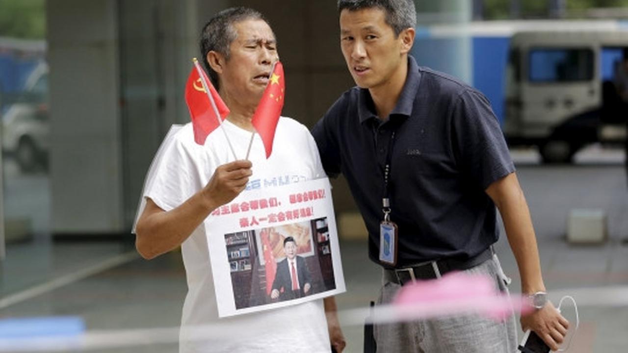 Puing di La Reunion dipastikan MH370, keluarga korban histeris