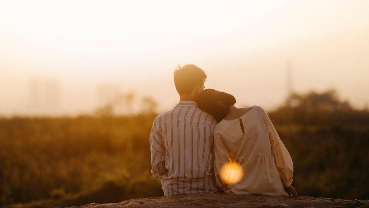 55 Quotes for Her to Melt Her Heart