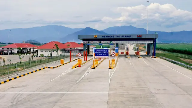 Gerbang Tol Stabat