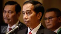 Presiden Joko Widodo mengampaikan ucapan belasungkawa kepada keluarga TNI yang menjadi korban jatuhnya helikopter di Poso.