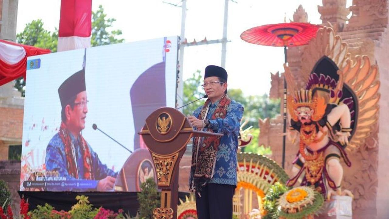 Tahukah Anda Bedanya Ilmuwan dan Cendekiawan? Menag Harap IAHN Mpu Kuturan Lahirkan Cendekiawan Hindu Pencerah Masyarakat