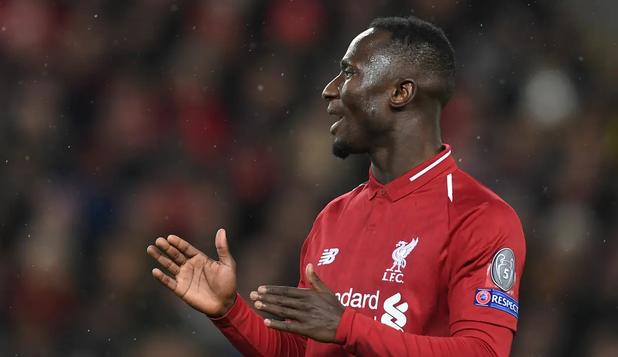 Gelandang Liverpool Naby Keita bereaksi saat menghadapi Bayern Munchen pada pertandingan Liga Champions di Stadion Anfield, Liverpool, Inggris, 19 Februari 2019. Pemain asal Ghana ini akan membela Liverpool menghadapi Tottenham Hotspur di final Liga Champions 2019. (Photo by Christof STACHE / AFP)