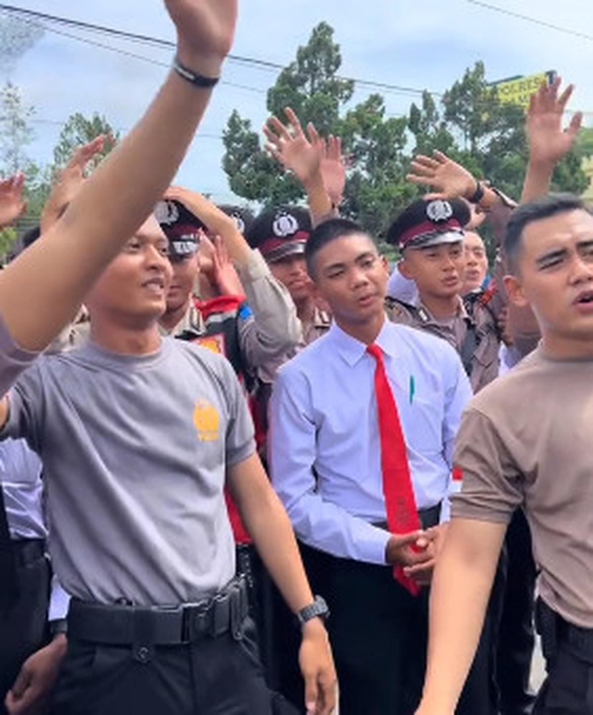 Mirip Banget Vokal Glenn Fredly