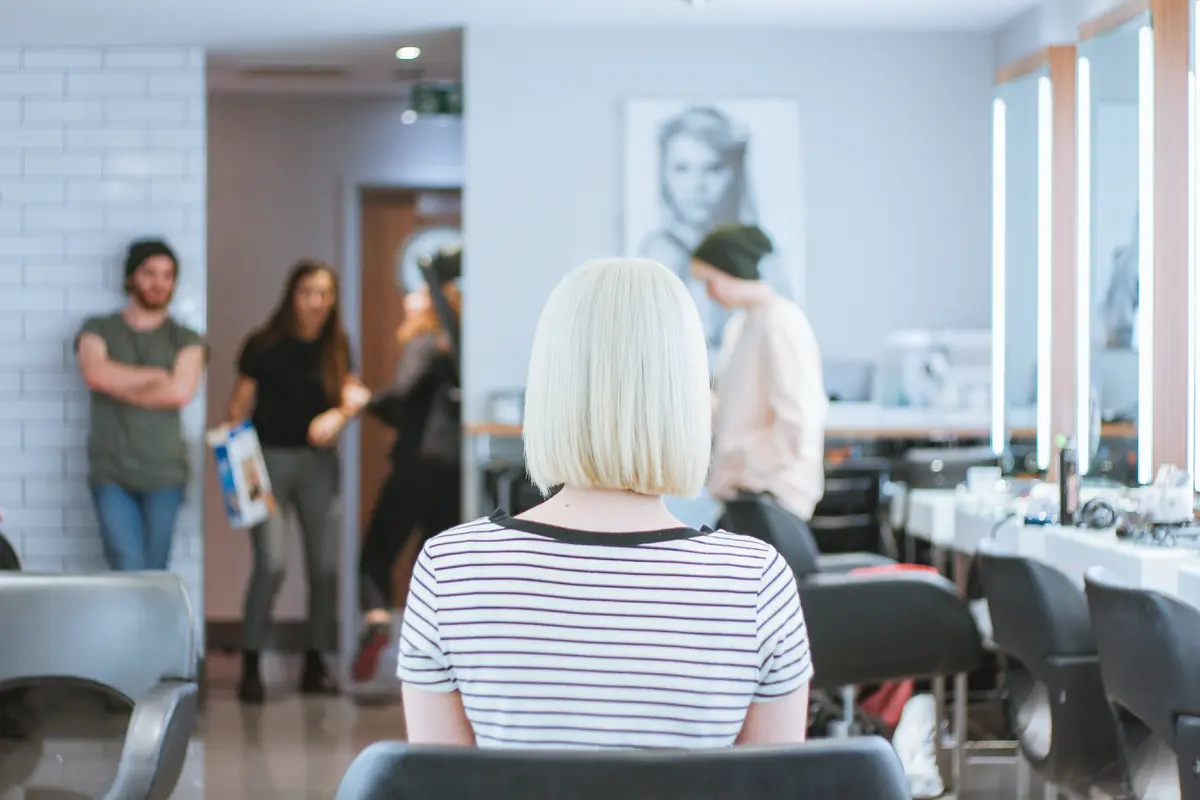 [Fimela] Potong Rambut