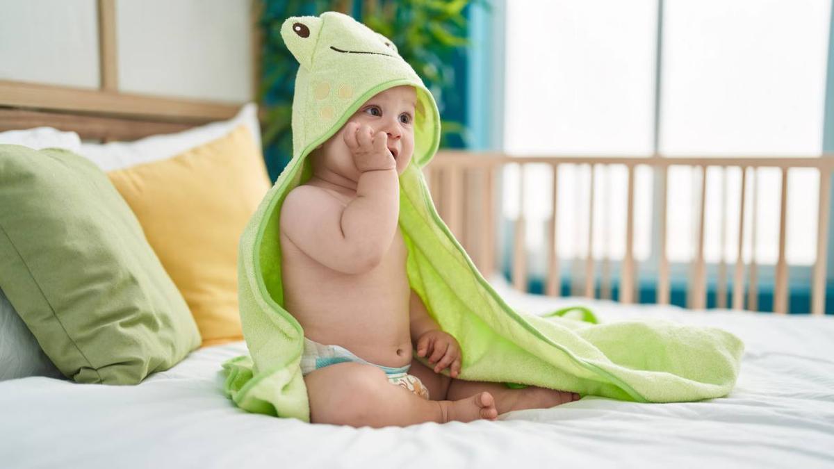 Bikin Bayi Nyaman Usai Mandi, Ini Rekomendasi Handuk Lembut dan Daya Serap Tinggi