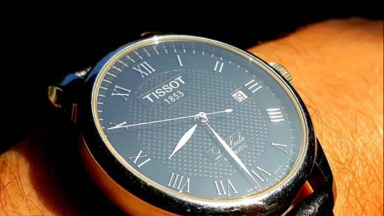 Mengoleksi Jam Tangan