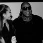Stevie Wonder ajak Ariana Granda isi soundtrack film Sing (Foto: themusicuniverse.com)