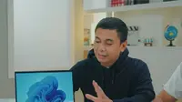 Setelah Podcast Terpendek, Raditya Dika Buat Rekor dengan Podcast Terpanjang di Dunia