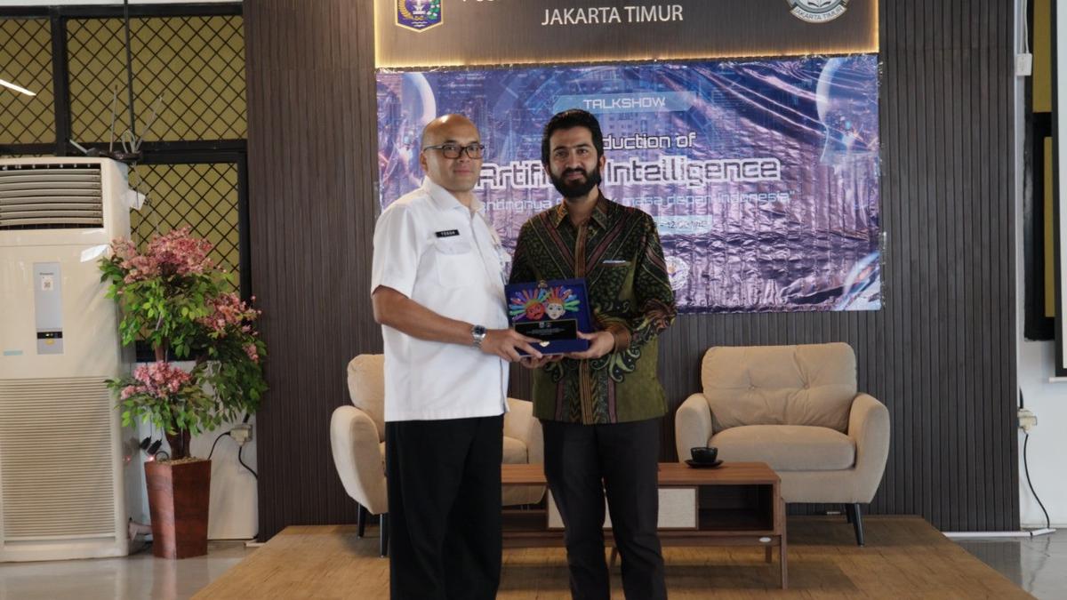 Selebgram Atta Ul Karim Gelar Seminar Pengenalan AI di Jakarta, Bahas Peran Kecerdasan Buatan
