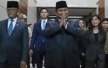 FOTO: Momen Menhan Prabowo Subianto Pamitan dan Minta Maaf Saat Rapat Terakhir dengan Komisi I DPR