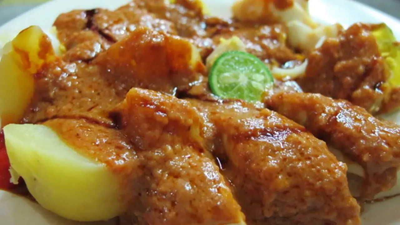 [Bintang] Nggak Perlu Beli, Kamu Bisa Bikin Siomay Sendiri dengan Resep Ini
