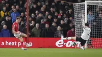 Hasil Carabao Cup: Weghorst Cetak Gol, MU Menang Telak Atas Nottingham Forest