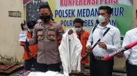 Kapolsek Medan Timur, Kompol Rona Tambunan mengatakan, dari keempat pelaku, 2 di antaranya ditembak karena melawan petugas saat ditangkap