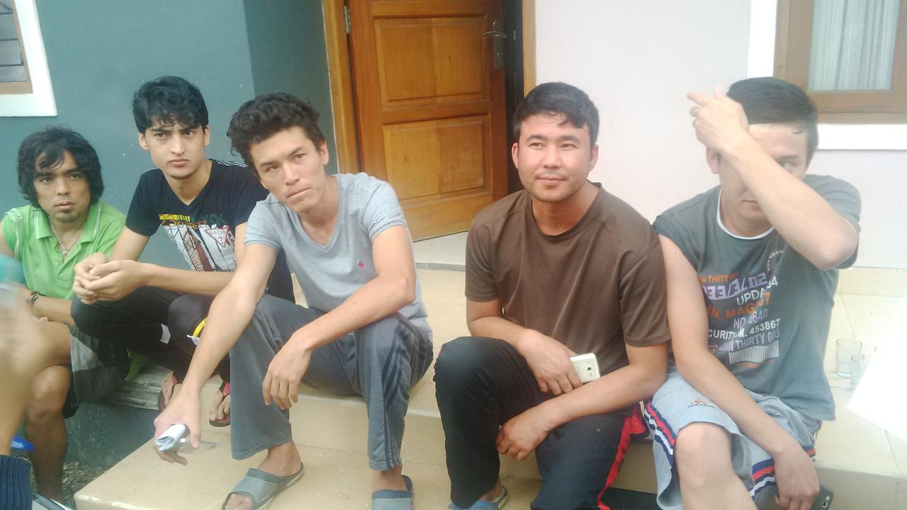 Derita Imigran Gelap di Kawasan Puncak Bogor