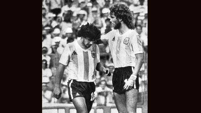 Foto: Pele Tutup usia, Harapannya Main Bola Bareng Maradona di Surga Terwujud