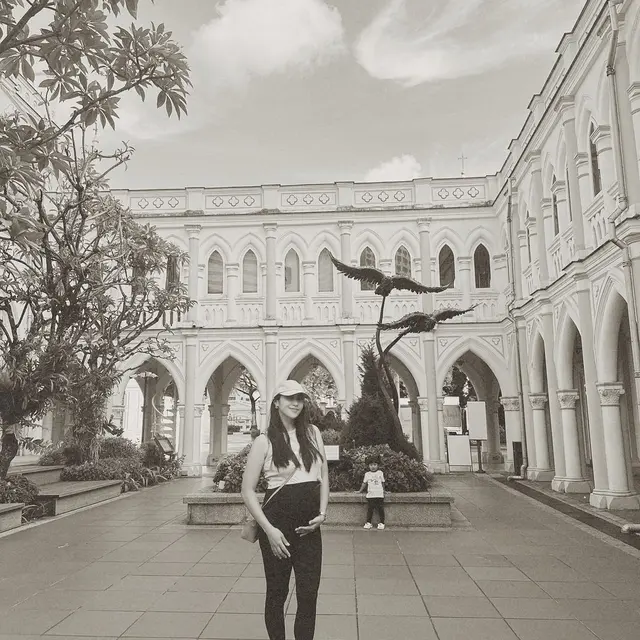 6 Potret Winona Willy Pamer Baby Bump, Perut Makin Buncit OOTD Tetap Stylish