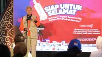 Foto Gubernur Jawa Tengah Ganjar Pranowo saat menghadiri acara puncak peringatan Hari Kesiapsiagaan Bencana (HKB) 2022 di Taman Ledok Sari (Talesa) Desa Balerante, Kecamatan Kemalang, Kabupaten Klaten, Selasa (26/4/2022).