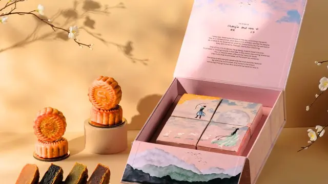 Kue Bulan adalah simbol utama Festival Pertengahan Musim Gugur.