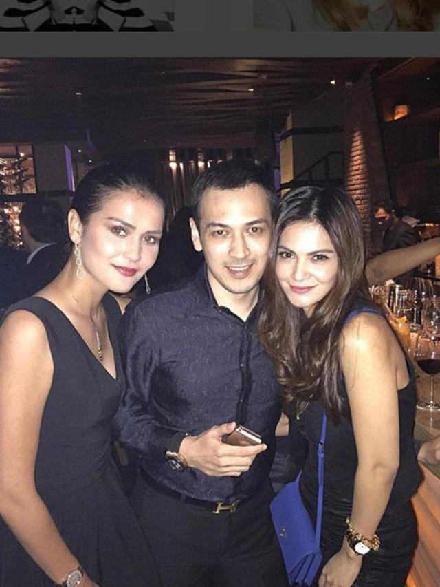 Foto Kebersamaan Cut Tari dan Richard Kevin (sumber: twitter.com/icontalentmgmt/therichardkevin)