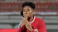 Gelandang timnas Indonesia U-17 Evandra Florasta merayakan gol ke gawang India. (X Timnas Indonesia)