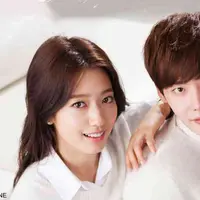 Adegan drama 'Pinocchio' yang dibintangi Park Shin Hye. Foto: SBS