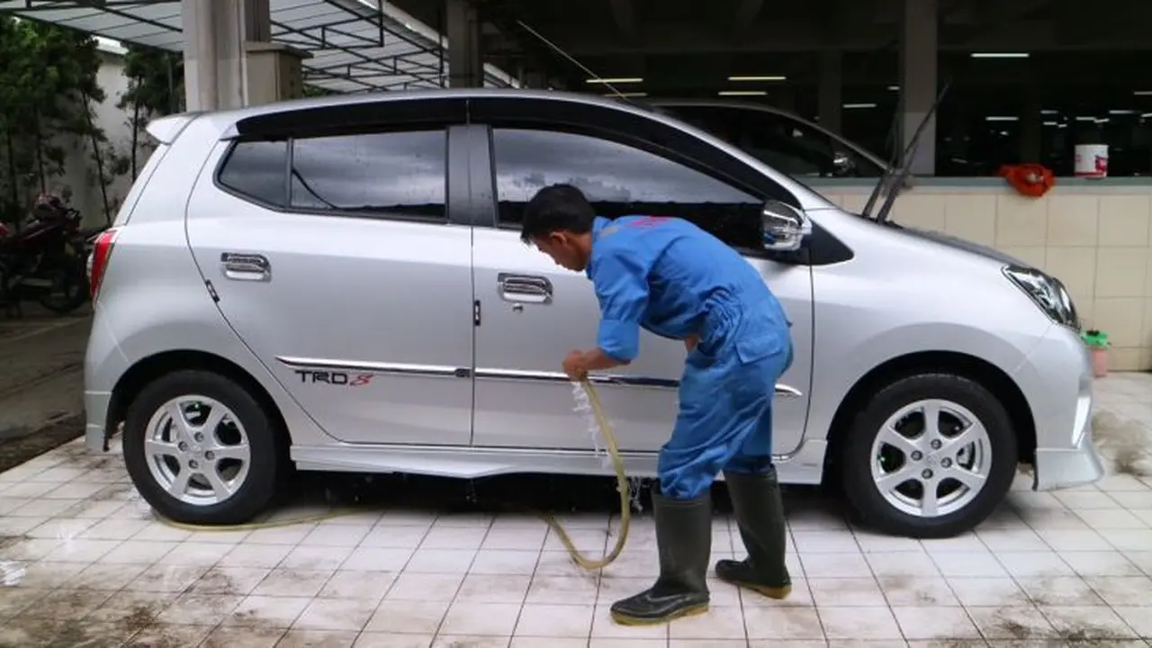 Cuci mobil