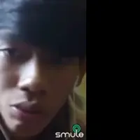 Rambut boleh ikutin tren, ala bintang Korea, tapi coba deh kamu dengar suara bocah ini saat sedang membaca Alquran. Bikin kagum... (Foto: YouTube)